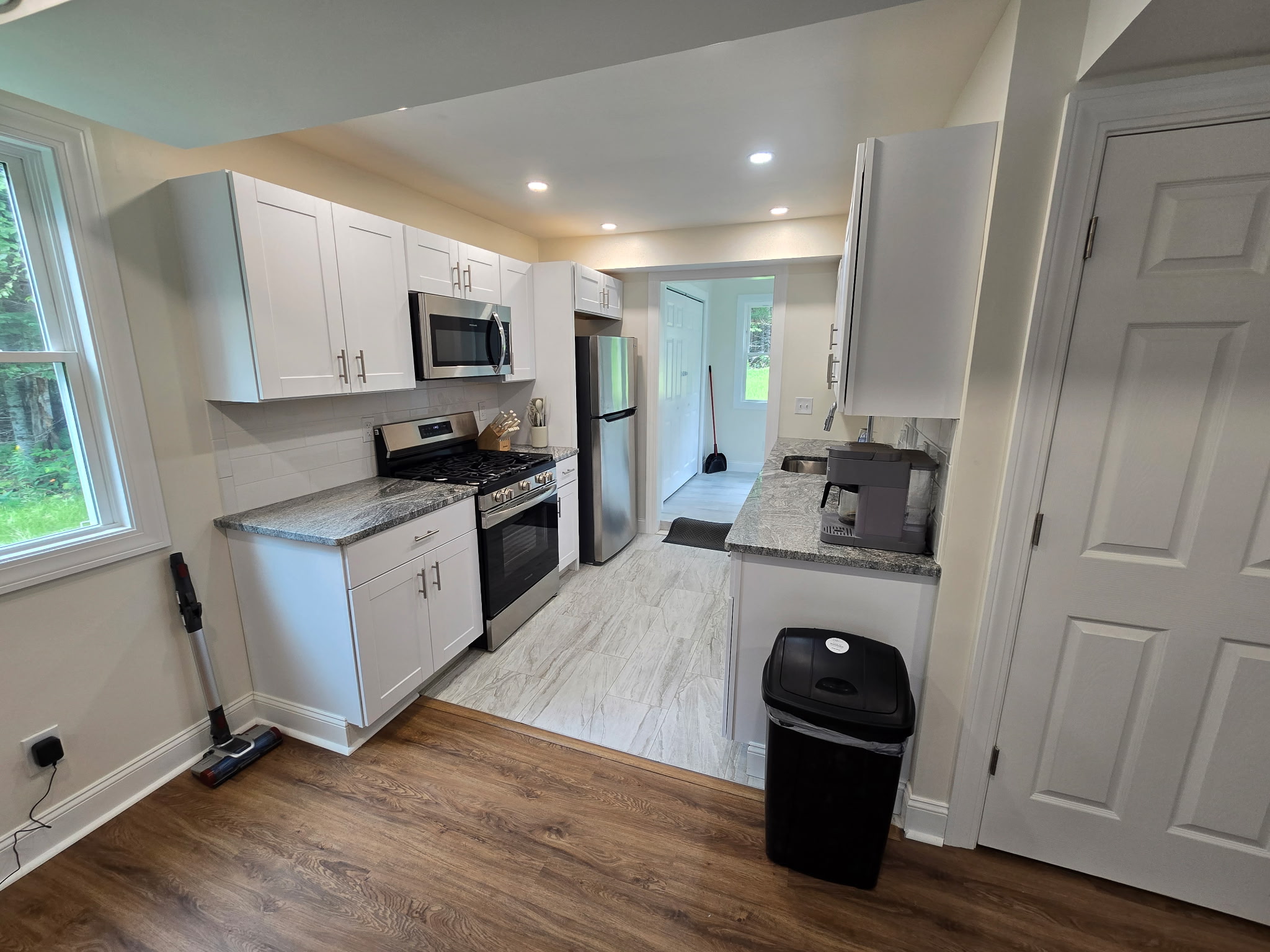 Blanchard Pines Full kitchen